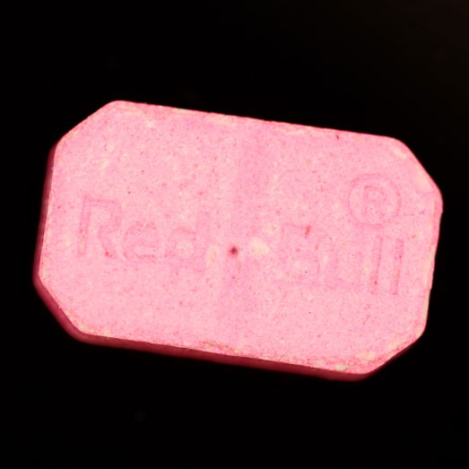Red Bull, hochdosiertes MDMA, 11.12.2023 (Berlin)