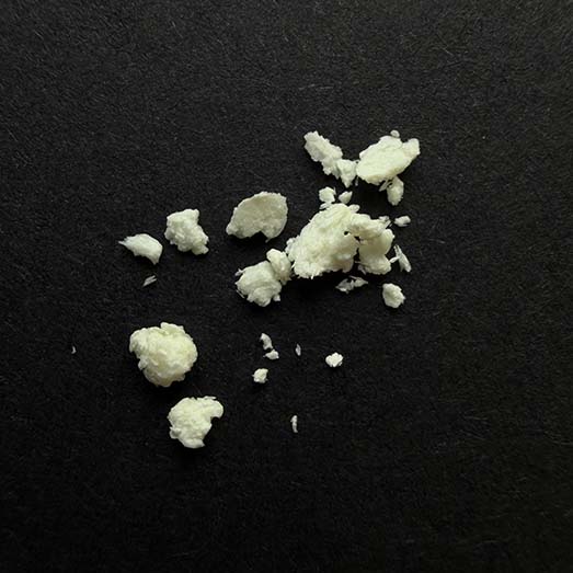 Amphetamin und Koffein (Speed), verunreinigt mit einer unbekannten Substanz, 28.10.2025 (Berlin)