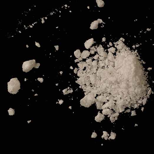 Koffein, verunreinigt mit einer unbekannten Substanz und unlöslichen Bestandteilen, erworben als Kokain, 29.06.2026 (Berlin)